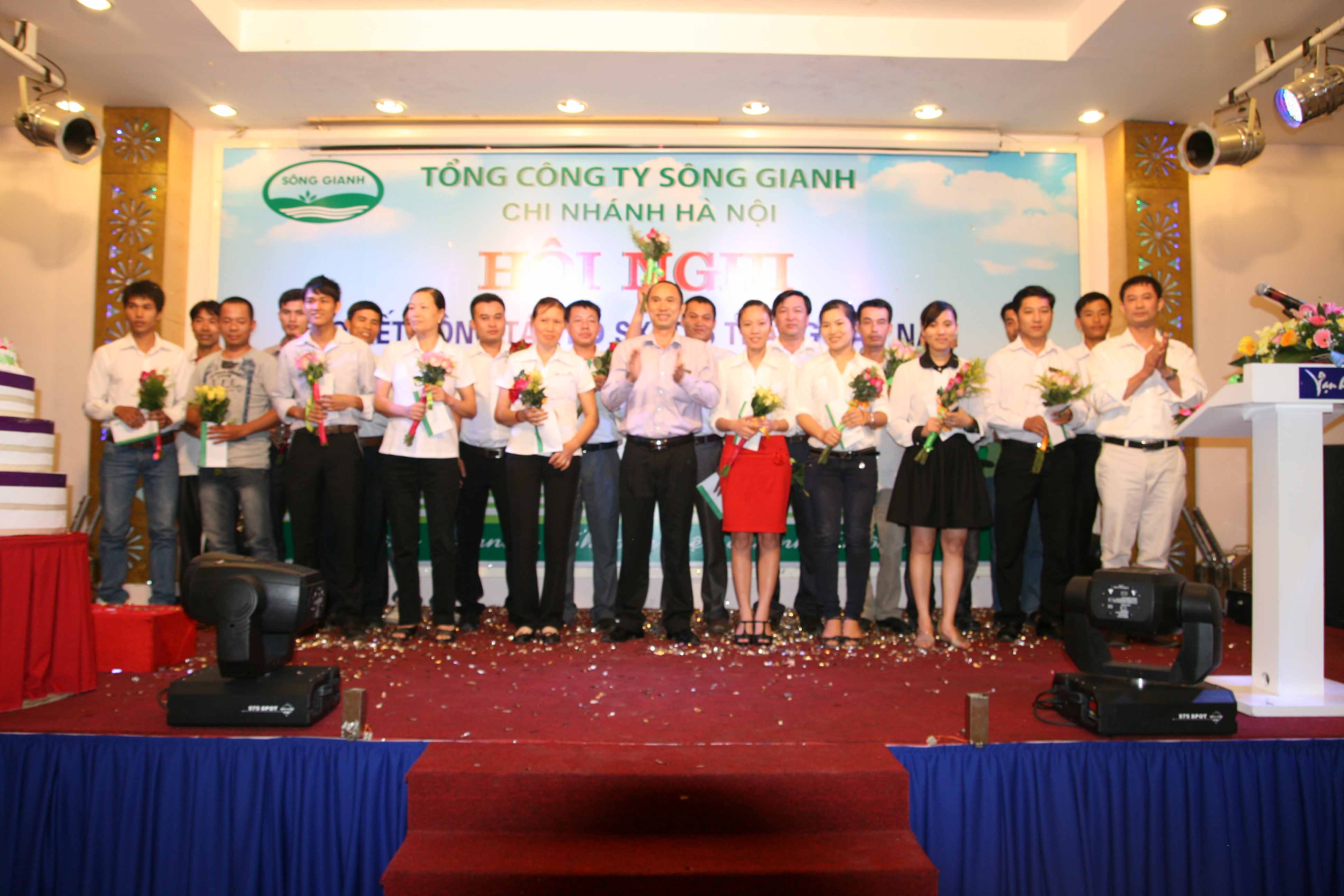 Chi nhánh Hà Nội : Hội nghị sơ kết HĐSXKD 6 tháng 2012